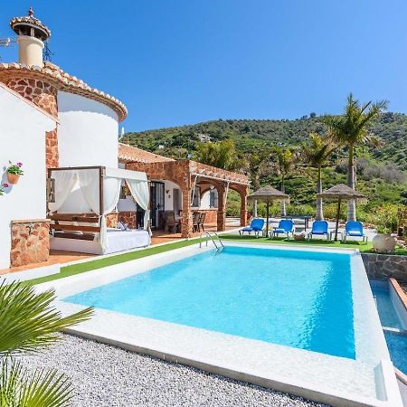 Villa Las Palmeras De Torrox By Ruralidays מראה חיצוני תמונה