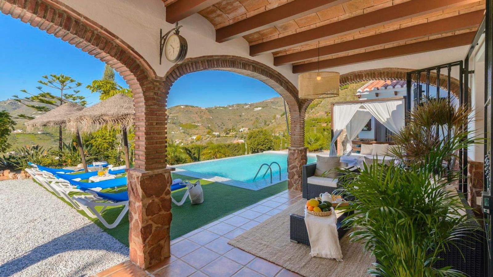 Villa Las Palmeras De Torrox By Ruralidays מראה חיצוני תמונה