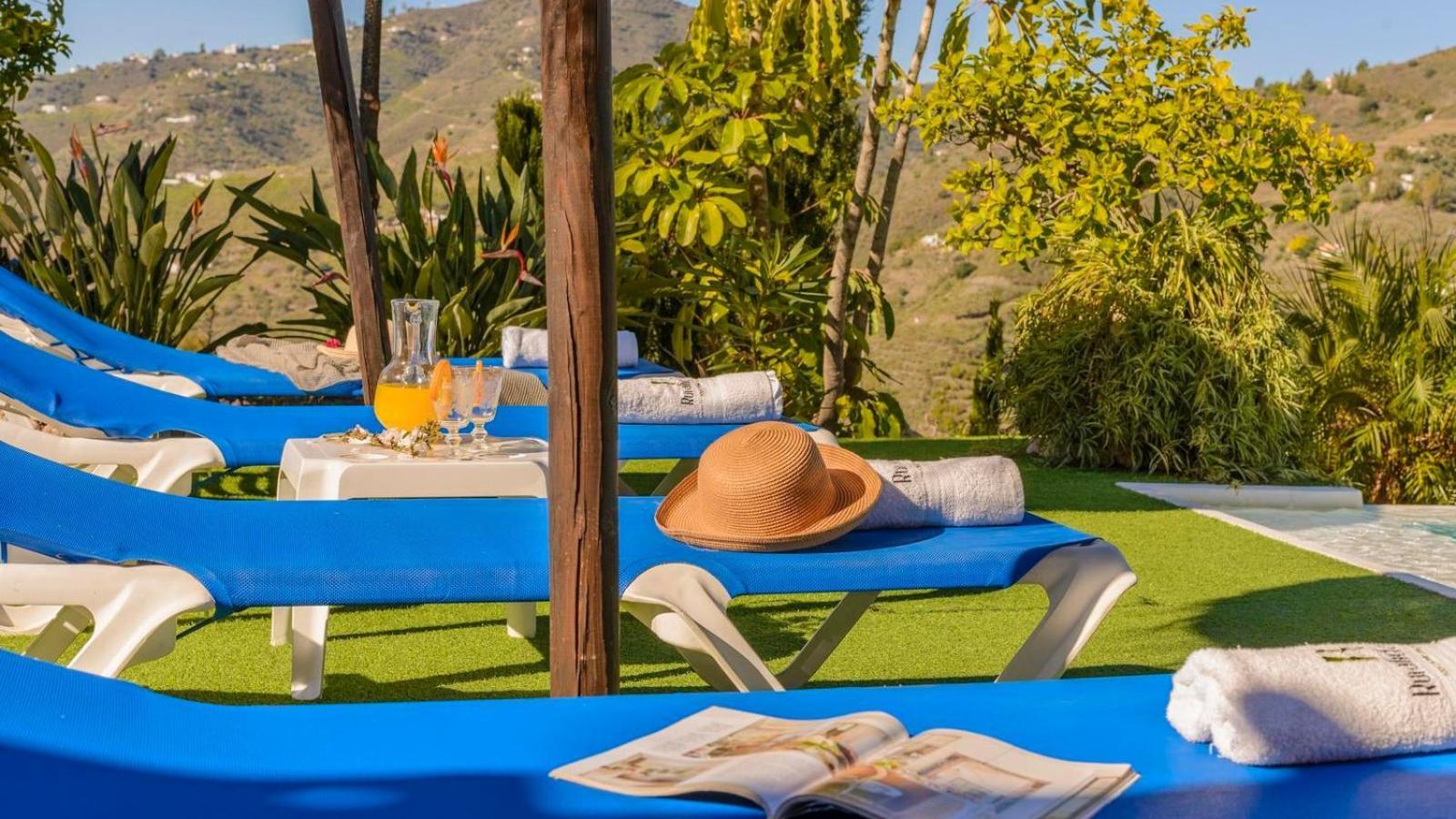Villa Las Palmeras De Torrox By Ruralidays מראה חיצוני תמונה